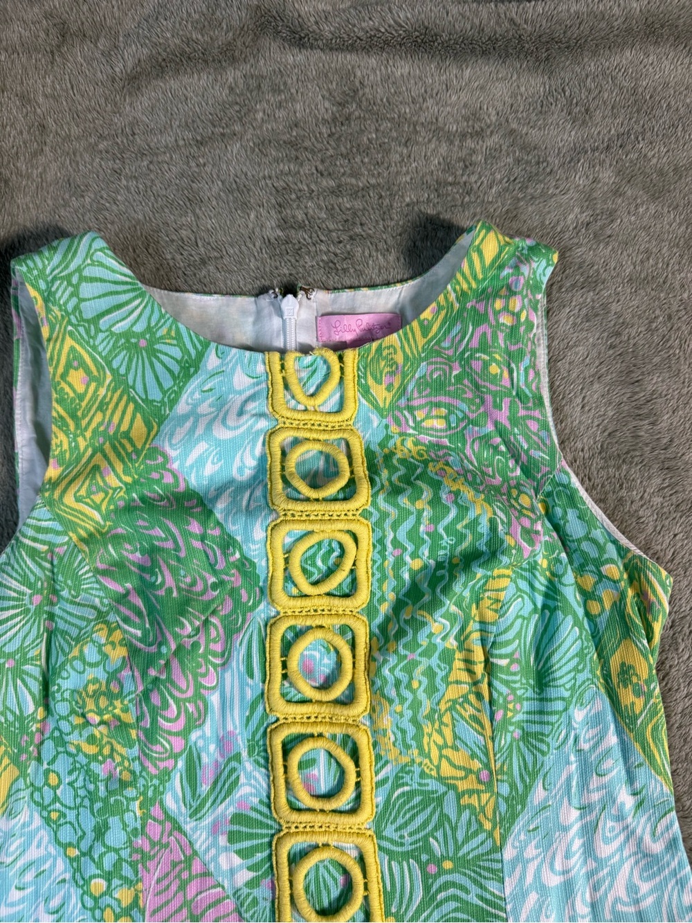 Lilly Pulitzer Green and Yellow Patterned Shift Dress - Picture 2 of 4